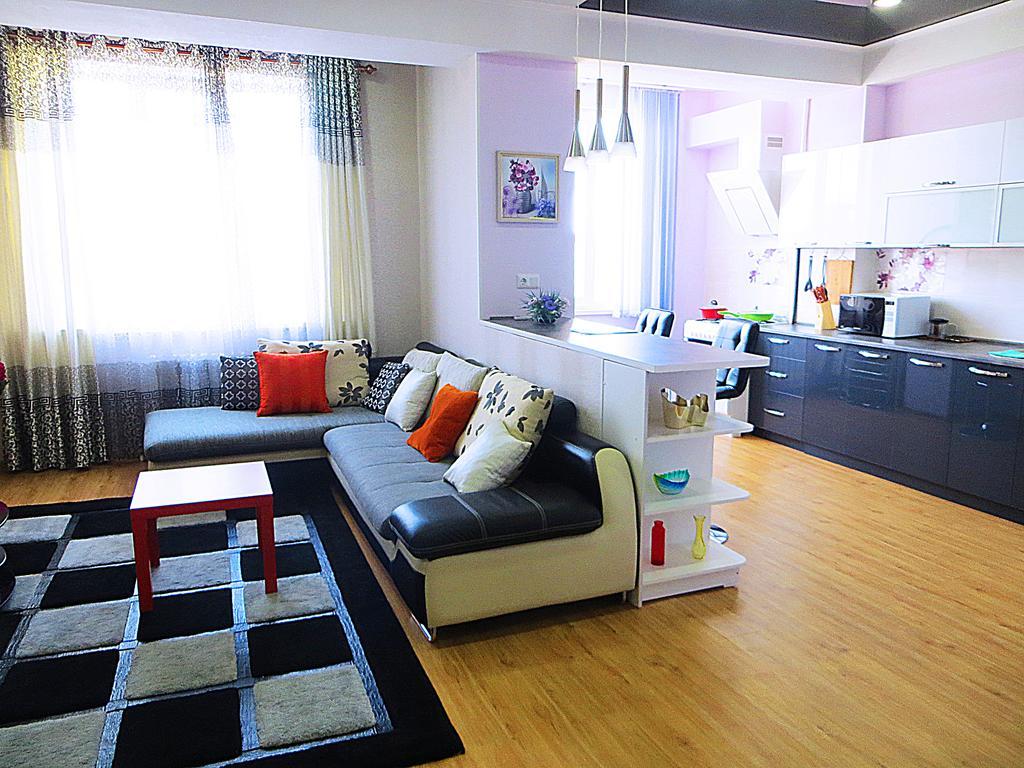 Bishkek Flatlux Apartments Dış mekan fotoğraf
